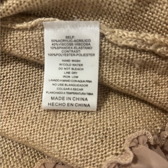 Listicle Knit Sweater Tan With Ruffle Bottom Size Medium - Picture 4 of 5